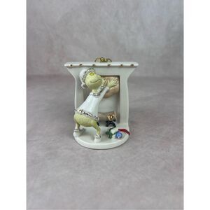 Lenox 2021 Gift-Stealing Grinch Ornament Christmas